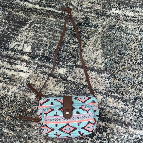 Handbags - Unbranded Crossbody Preowned